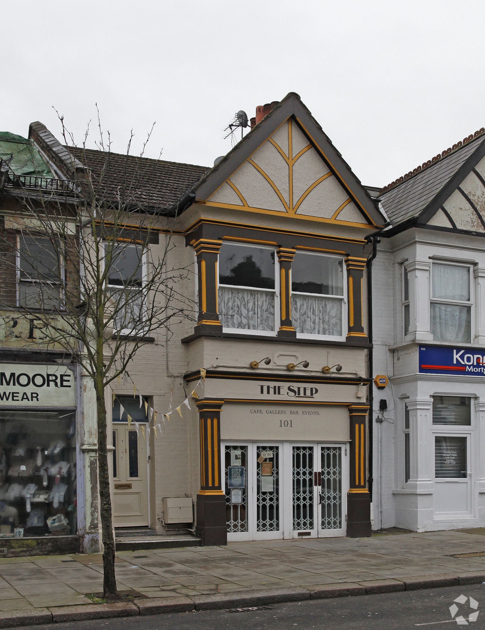 101 Myddleton Rd, London for sale Primary Photo- Image 1 of 1