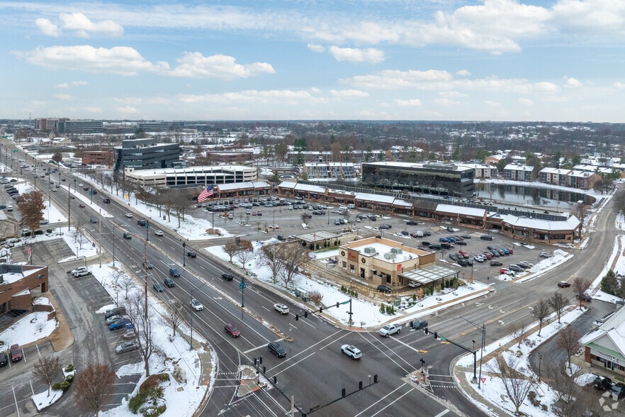 12316-12392 Olive Blvd, Creve Coeur, MO for sale - Aerial - Image 3 of 6