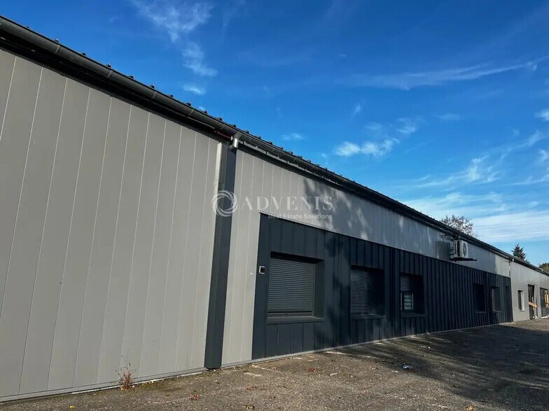 Flex in Duttlenheim for sale - Building Photo - Image 2 of 6