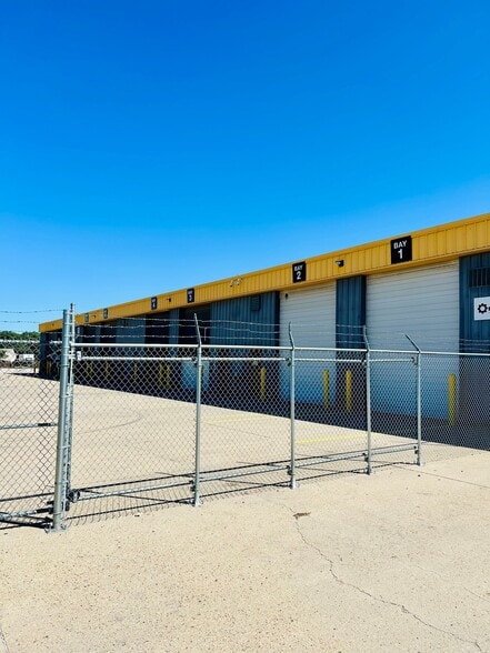 5245 E 69th Ave, Commerce City, CO for sale - Building Photo - Image 2 of 21