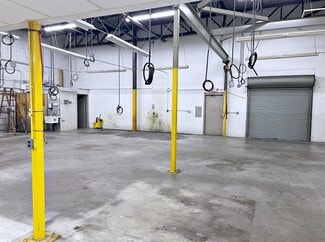 More details for 34 Sullivan Rd, North Billerica, MA - Industrial for Sale