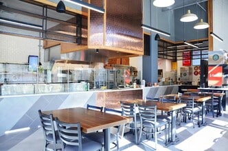 1258 NW 3rd Ave, Gainesville, FL for lease Building Photo- Image 2 of 6