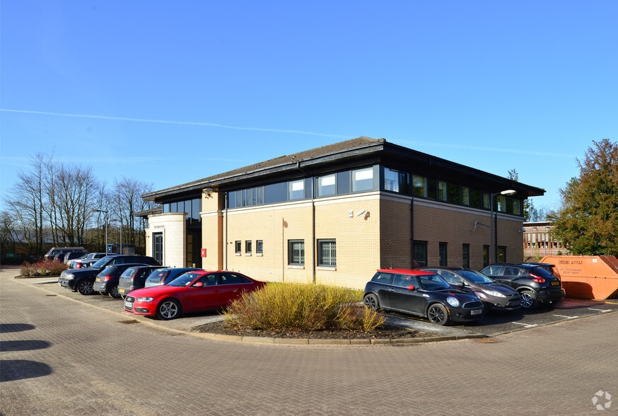 Macmillan Rd, Livingston for sale - Primary Photo - Image 1 of 1