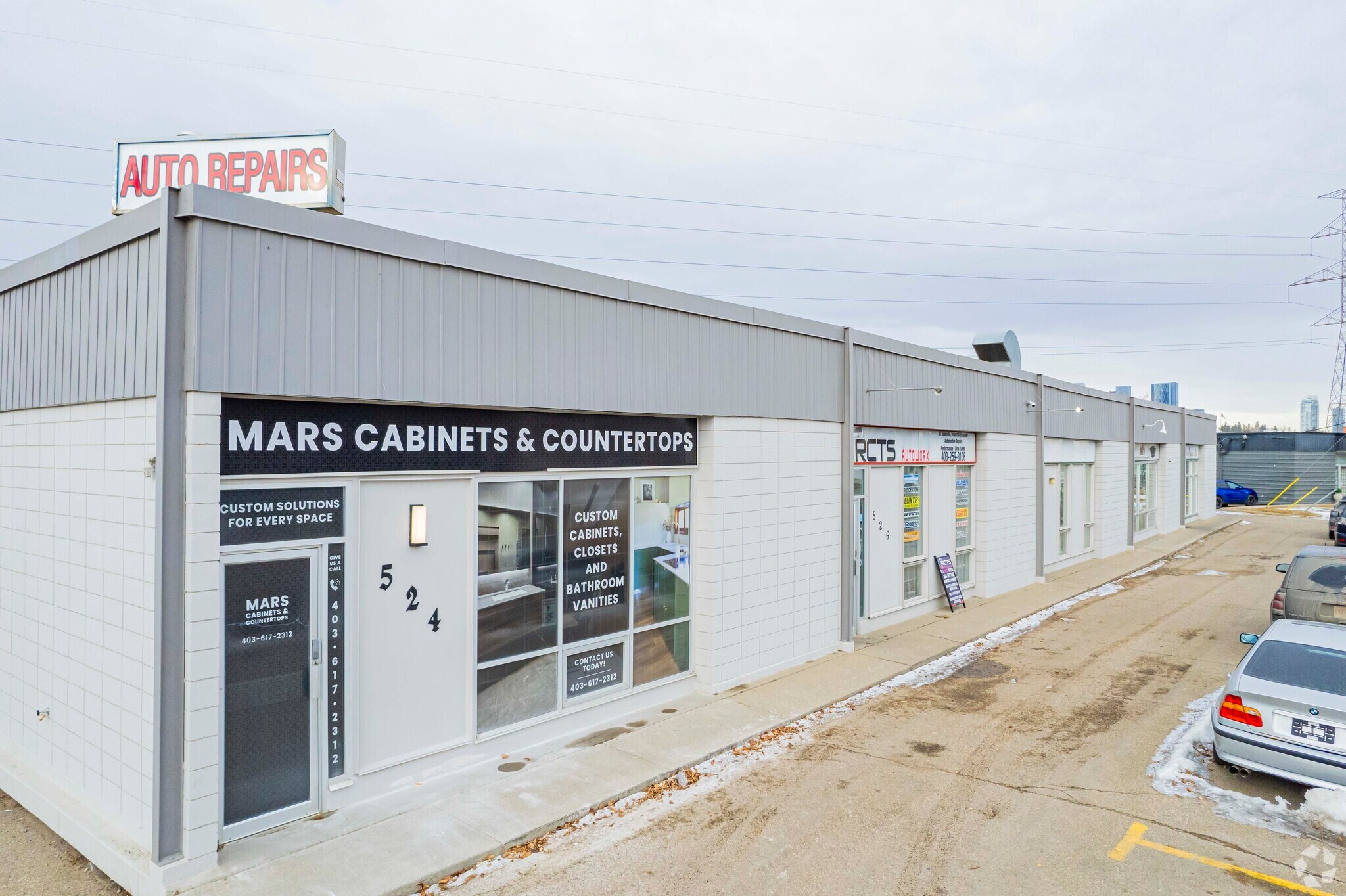 524-532 Cleveland Cres SE, Calgary, AB for sale Primary Photo- Image 1 of 1