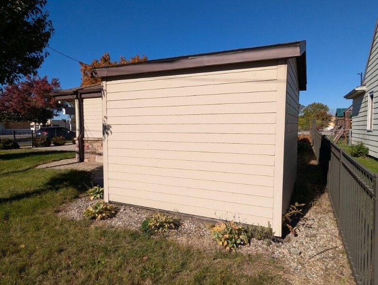 4122 W Western Ave, South Bend, IN for sale - Building Photo - Image 3 of 11