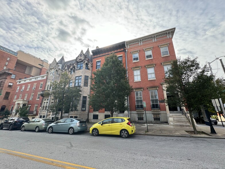 W Monument Street Apartments portfolio of 2 properties for sale on LoopNet.com - Building Photo - Image 1 of 9