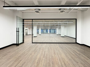 29 W 38th St, New York, NY for lease Interior Photo- Image 1 of 9