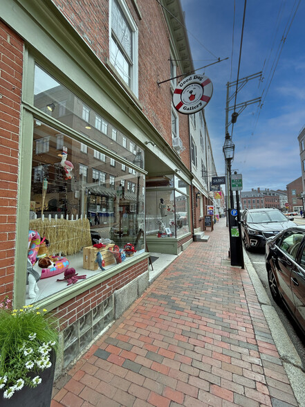 135 Market St, Portsmouth, NH 03801 | LoopNet