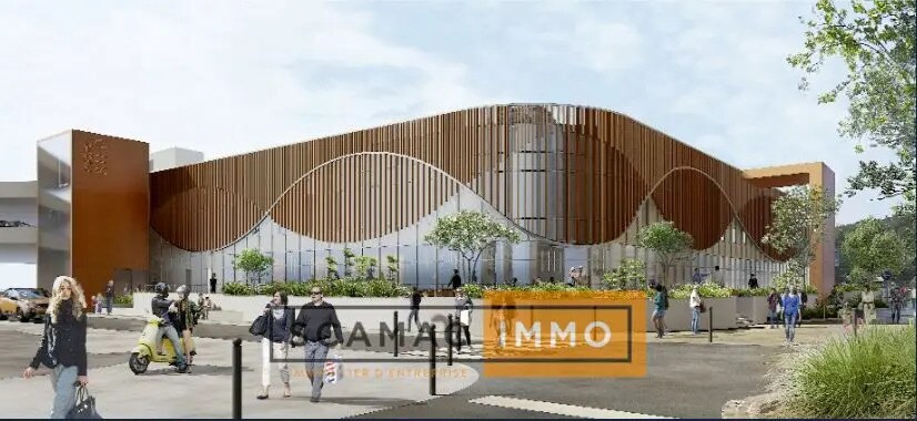 Retail in Les Pennes-Mirabeau for lease - Building Photo - Image 1 of 5