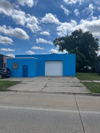 More details for 596 E 10 Mile Rd, Hazel Park, MI - Industrial for Sale