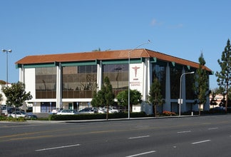 More details for 3630-3774 S Bristol St, Santa Ana, CA - Retail for Lease