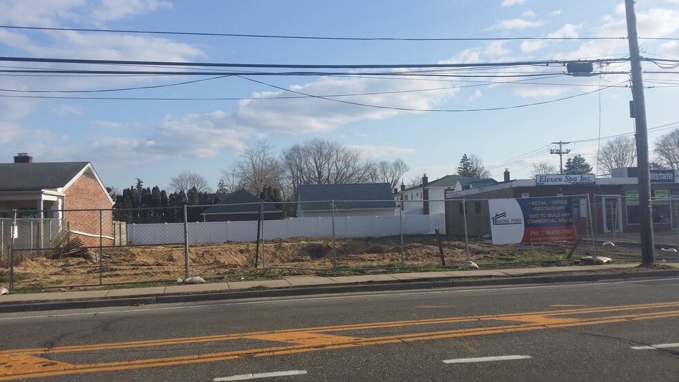 2672 Jerusalem Ave, North Bellmore, NY 11710