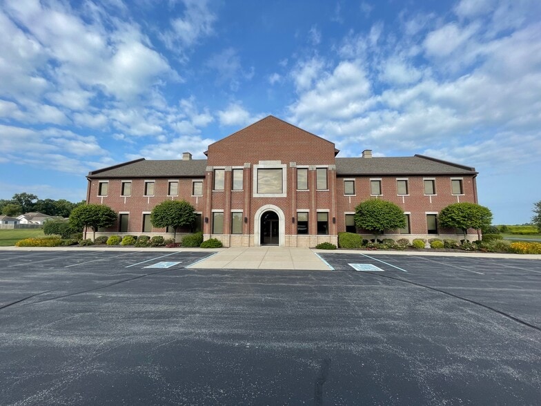 2620 Accutech Way, Muncie, IN for sale - Primary Photo - Image 1 of 1