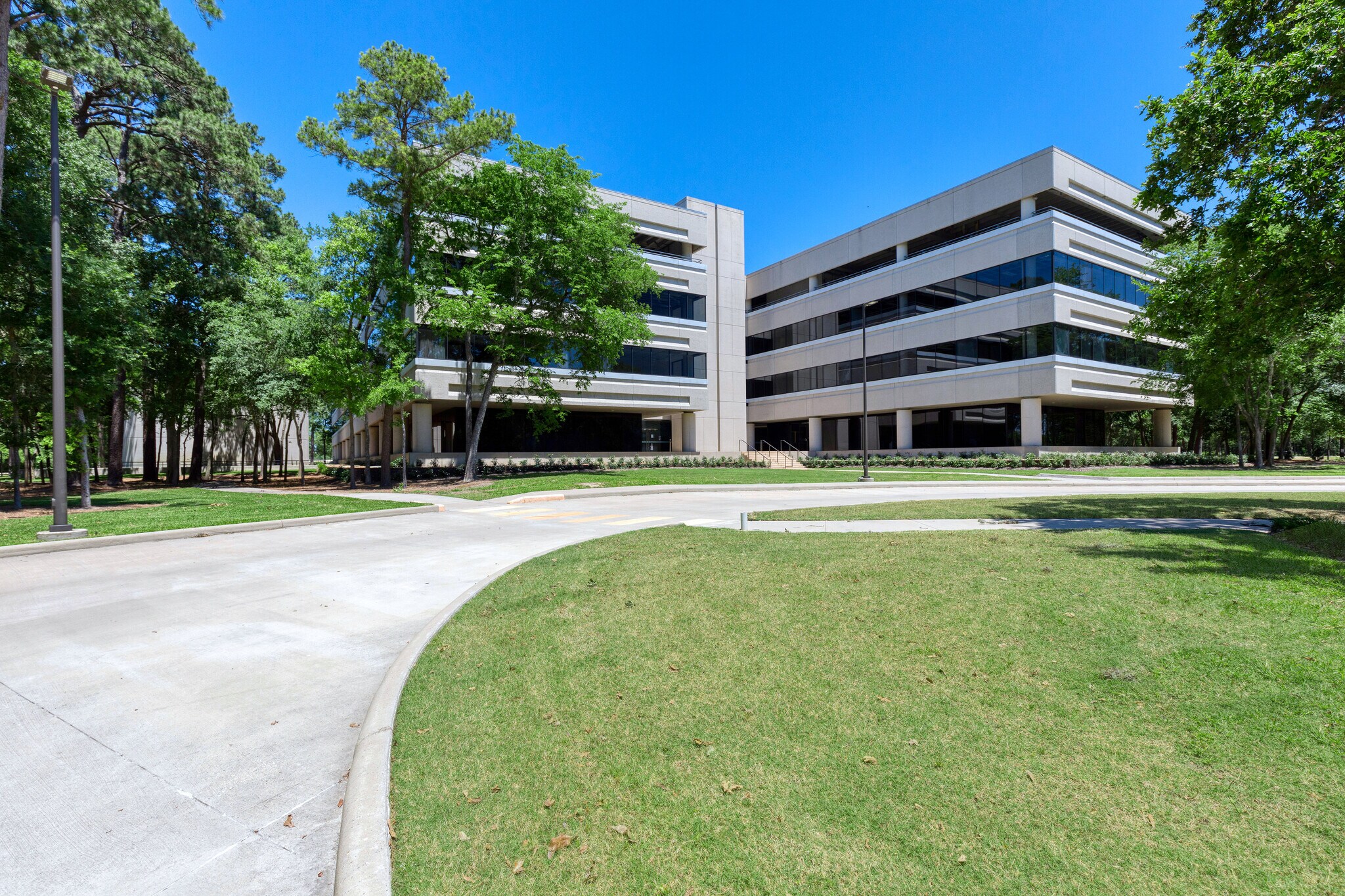 13501 Katy Fwy, Houston, TX 77079 Office for Lease