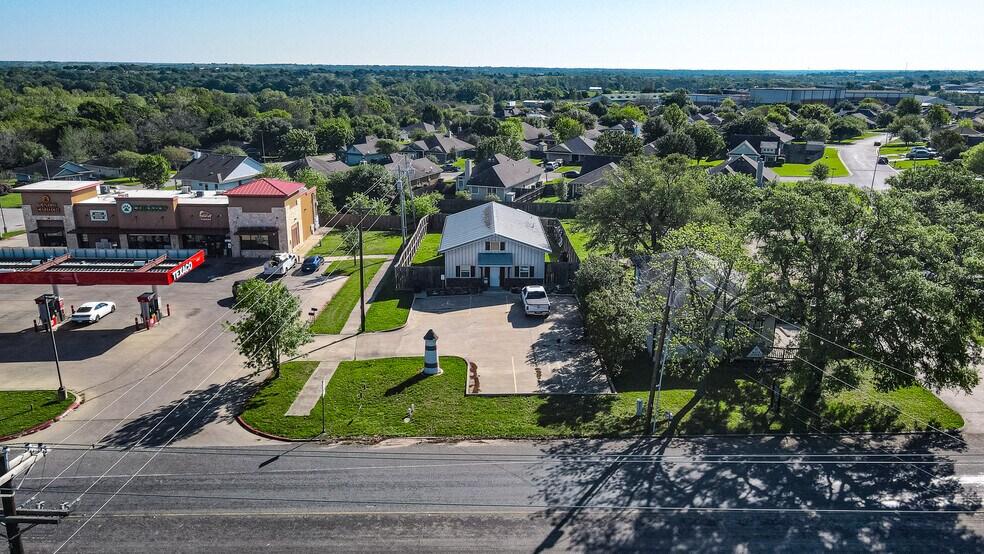 1610 N Park St, Brenham, TX for sale - Primary Photo - Image 1 of 14