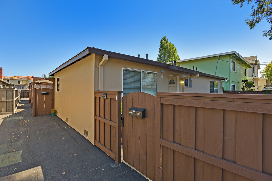 1452 El Camino Real, Burlingame, CA for sale - Primary Photo - Image 1 of 1