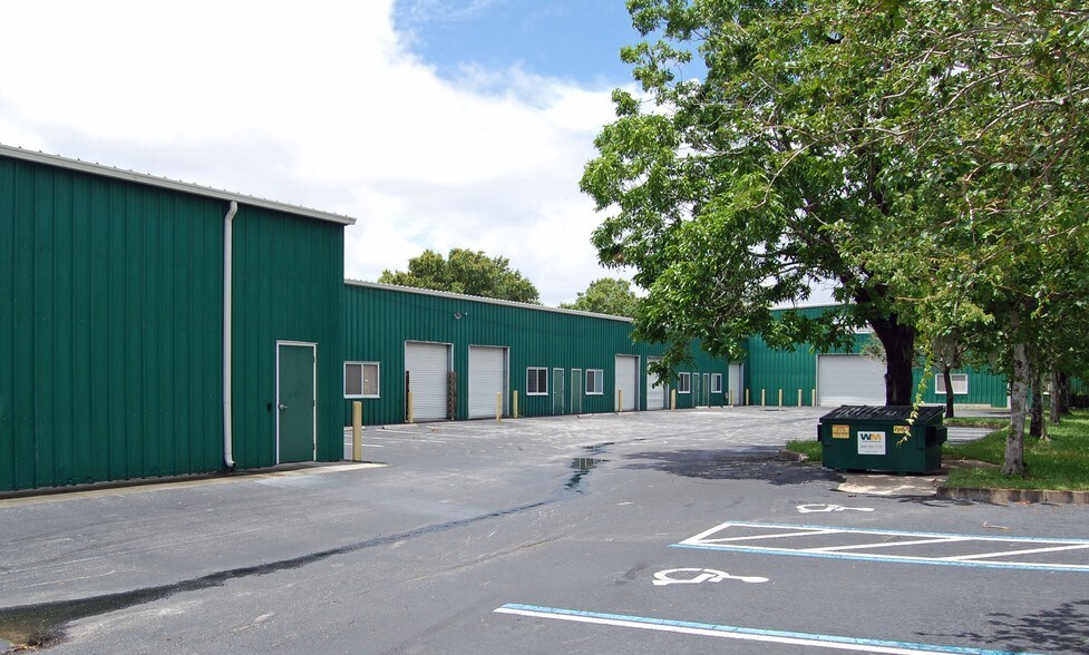 11838-11870 62nd St, Largo, FL for sale - Building Photo - Image 1 of 1