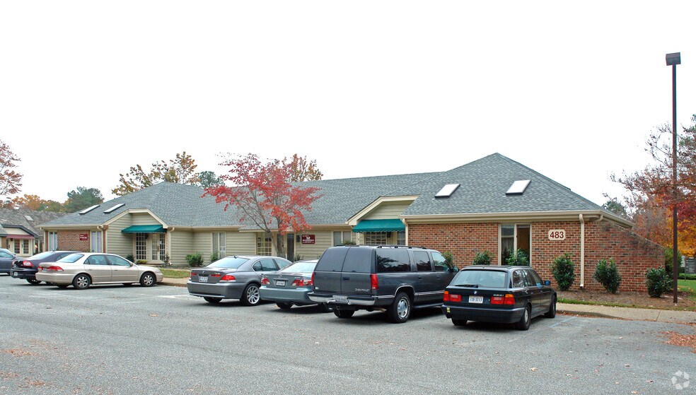 483 McLaws Cir, Williamsburg, VA for sale - Building Photo - Image 1 of 1