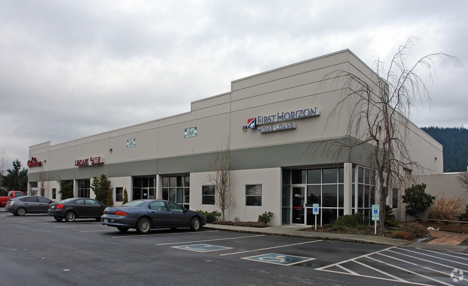 3302 Cedardale Rd, Mount Vernon, WA for lease - Primary Photo - Image 1 of 2