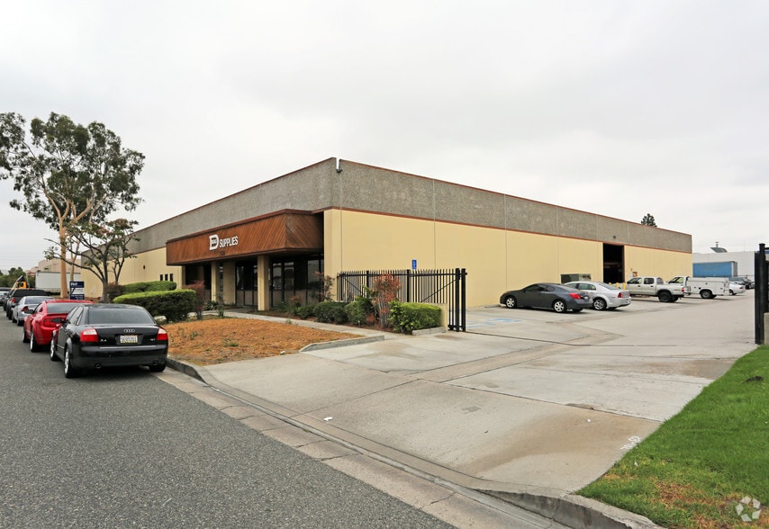 7412 Anaconda Ave, Garden Grove, CA for lease - Primary Photo - Image 1 of 3