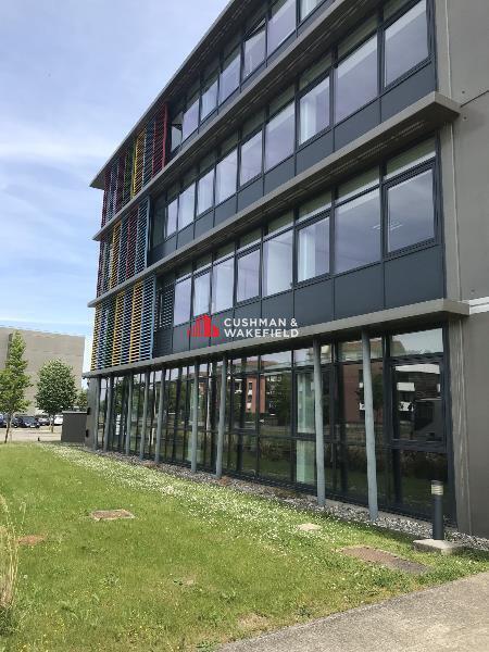 Office in Colomiers for lease Building Photo- Image 1 of 18