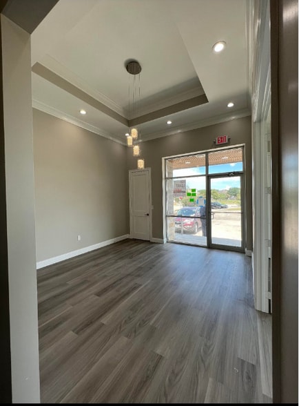 5230-5234 Reading Way, Rosenberg, TX for sale - Interior Photo - Image 2 of 2