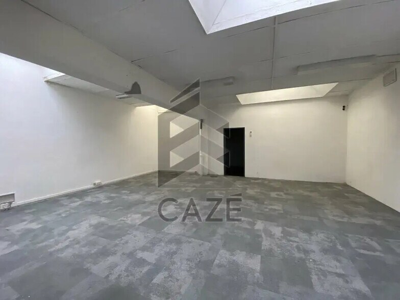 Flex in Artigues-près-Bordeaux for lease - Building Photo - Image 3 of 9