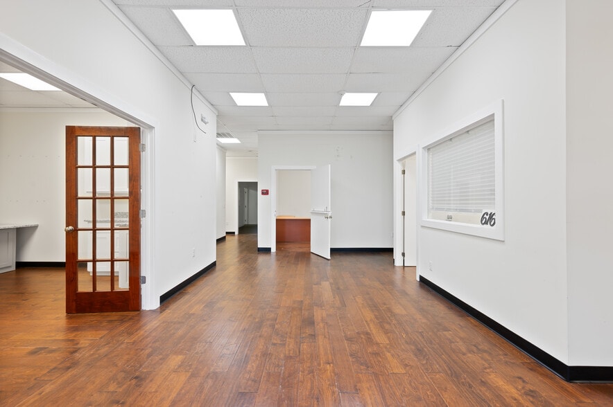 616 Bay St, Brunswick, GA for sale - Building Photo - Image 3 of 19