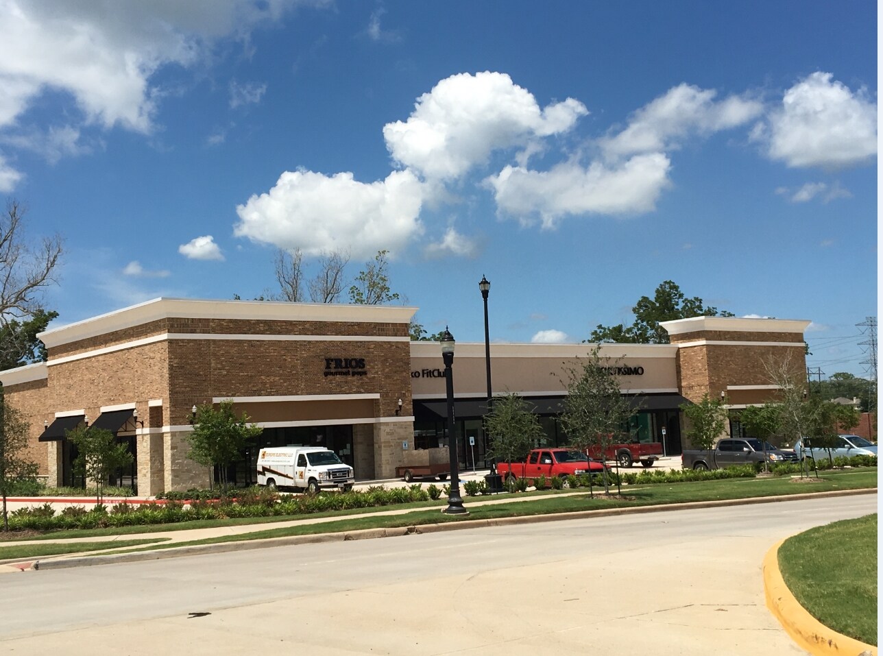 18318 University Blvd, Sugar Land, TX for sale Primary Photo- Image 1 of 1