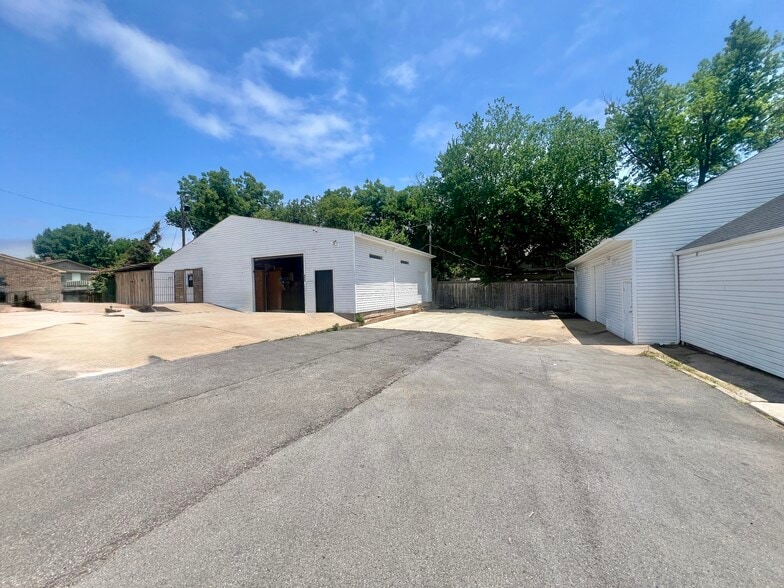 4020 S Walker Ave, Oklahoma City, OK for sale - Building Photo - Image 3 of 25