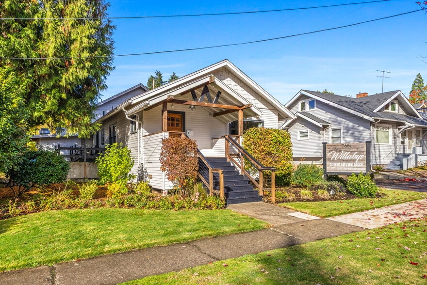 765 Liberty St SE, Salem, OR for sale - Building Photo - Image 2 of 25