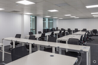 1 Victoria Sq, Birmingham for lease Interior Photo- Image 2 of 8