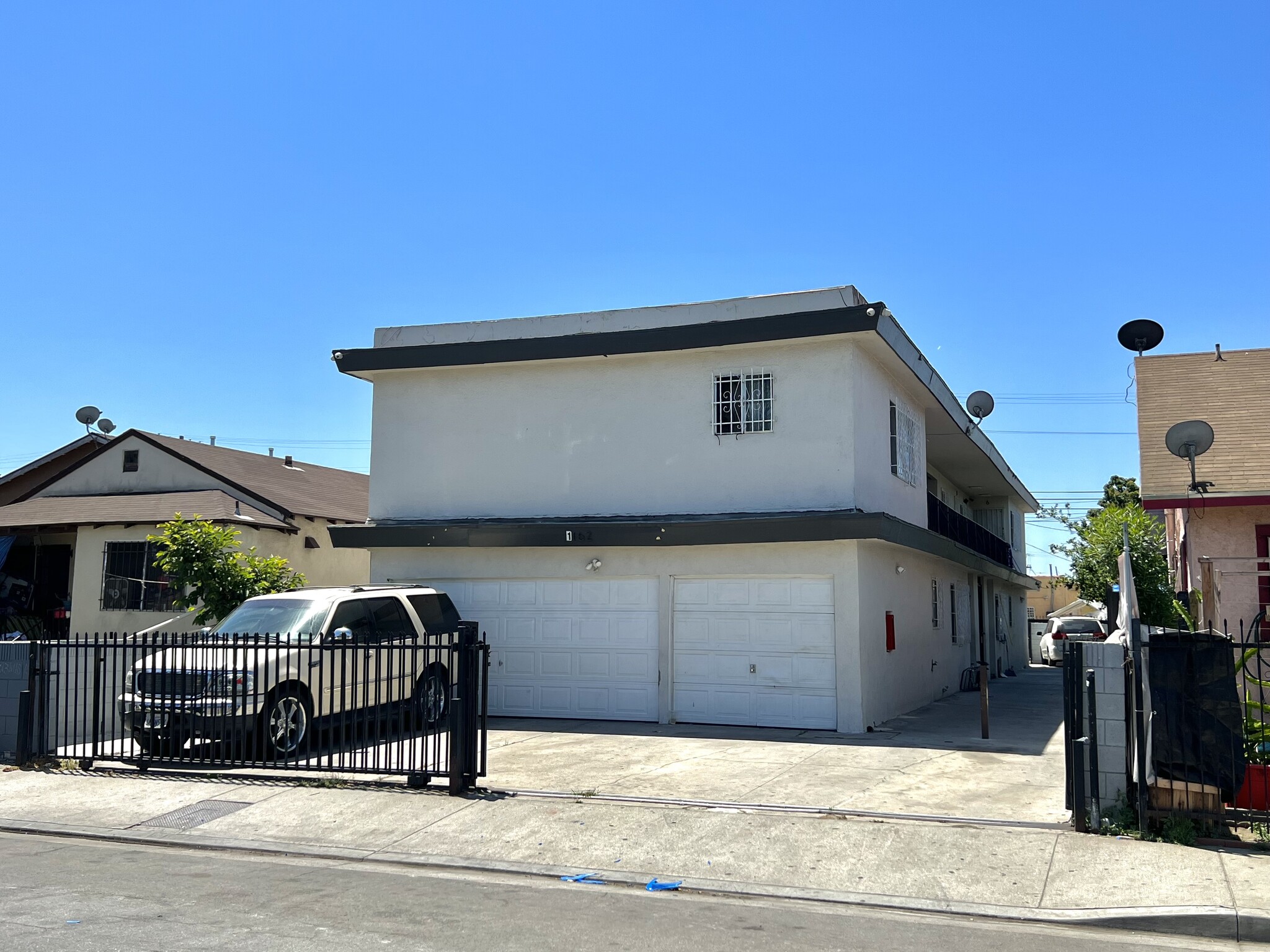 1162 E 76th Pl, Los Angeles, CA for sale Building Photo- Image 1 of 1