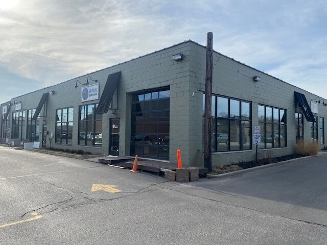 2121-2175 Cole St, Birmingham, MI for sale - Building Photo - Image 1 of 1