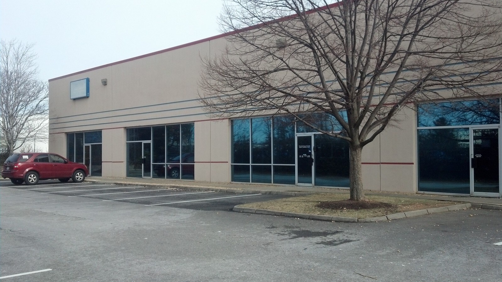 8354 Terminal Rd, Lorton, VA 22079