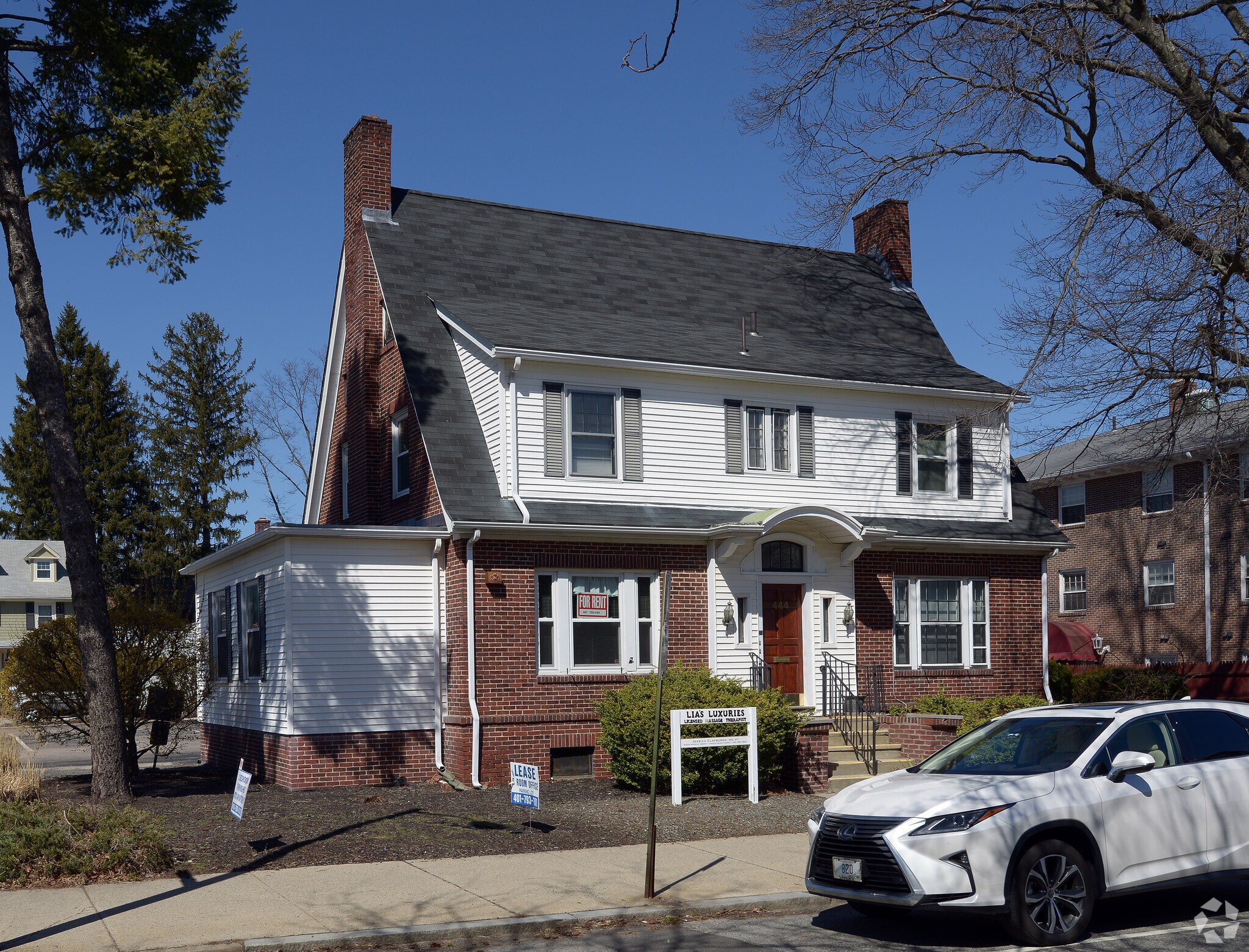 444 Angell St, Providence, RI for sale Primary Photo- Image 1 of 1