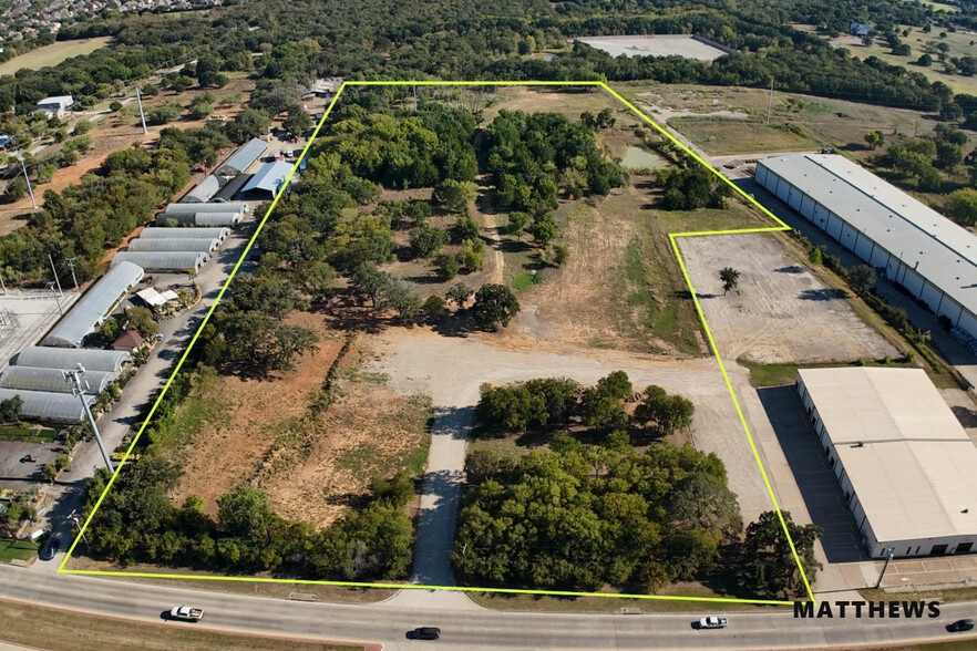 2001-2051 Hwy 1187, Mansfield, TX for sale - Primary Photo - Image 1 of 2