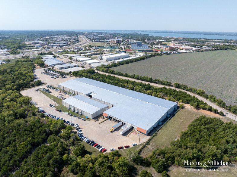 2005-2020 Industrial Blvd, Rockwall, TX for sale - Building Photo - Image 2 of 9