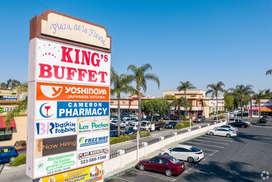 2667 E Florence Ave, Huntington Park, CA for sale - Building Photo - Image 2 of 13