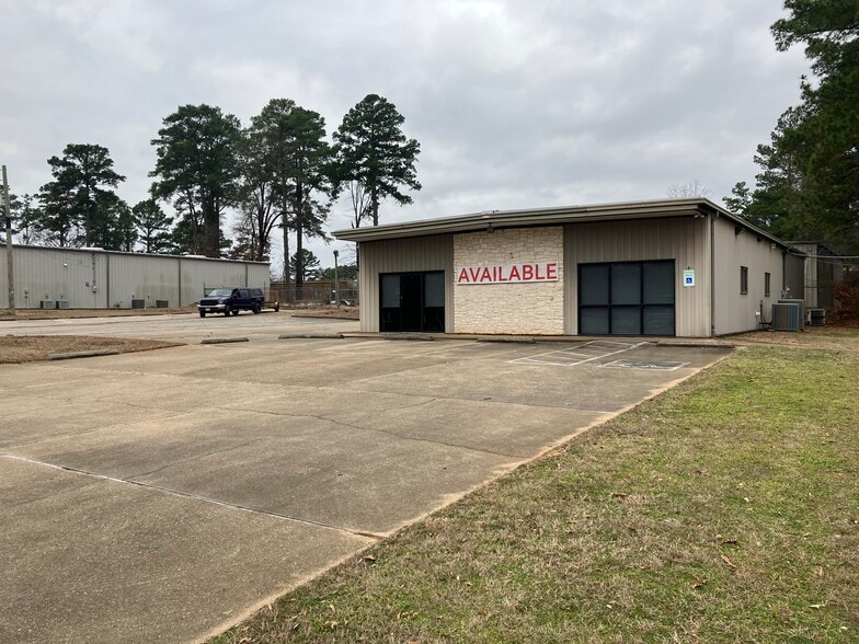 315 Enterprise St, Longview, TX for lease - Building Photo - Image 3 of 9