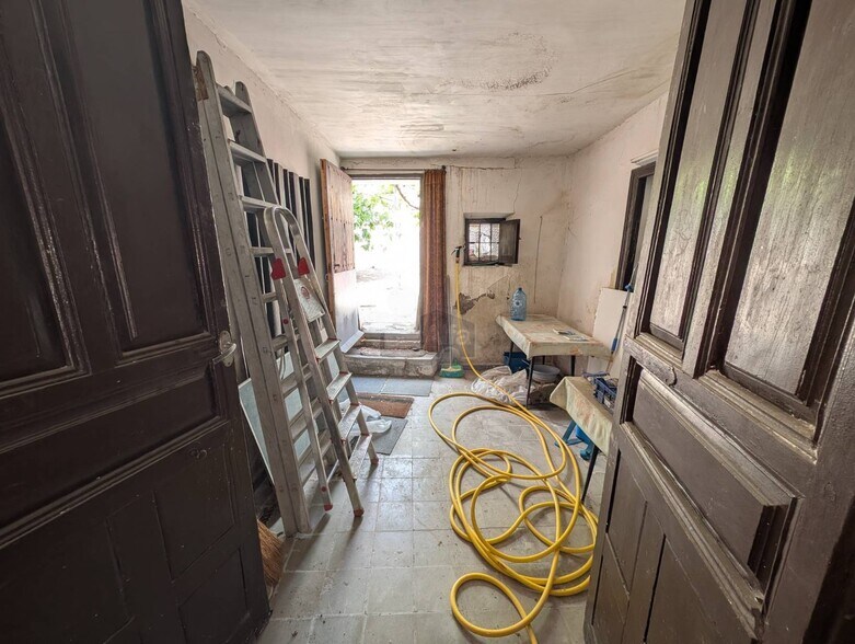 Multifamily in Fuente el Saz de Jarama, Madrid for sale - Interior Photo - Image 2 of 5