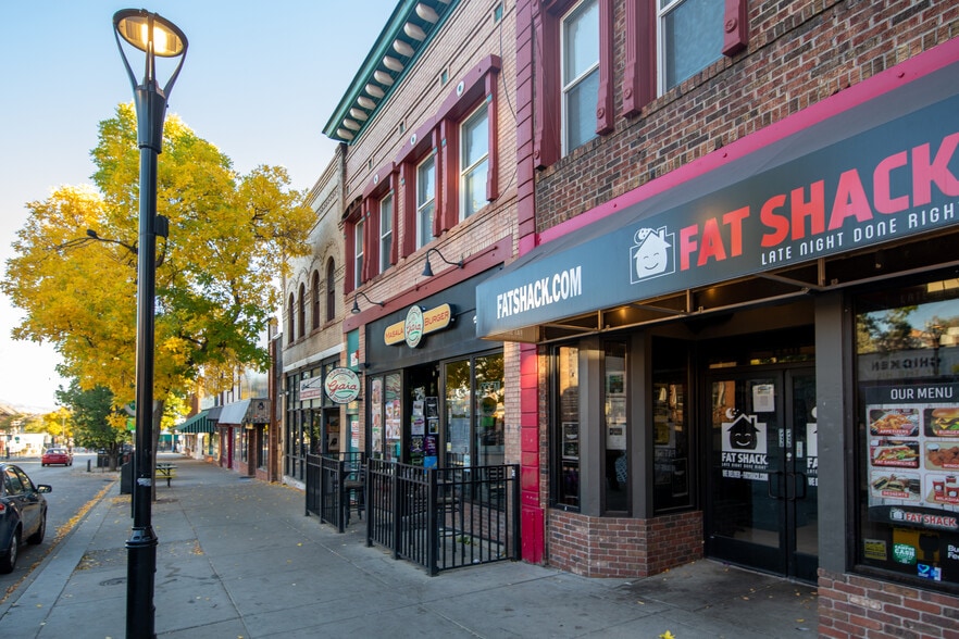 13th St & College Ave portfolio of 2 properties for sale on LoopNet.com - Building Photo - Image 3 of 27