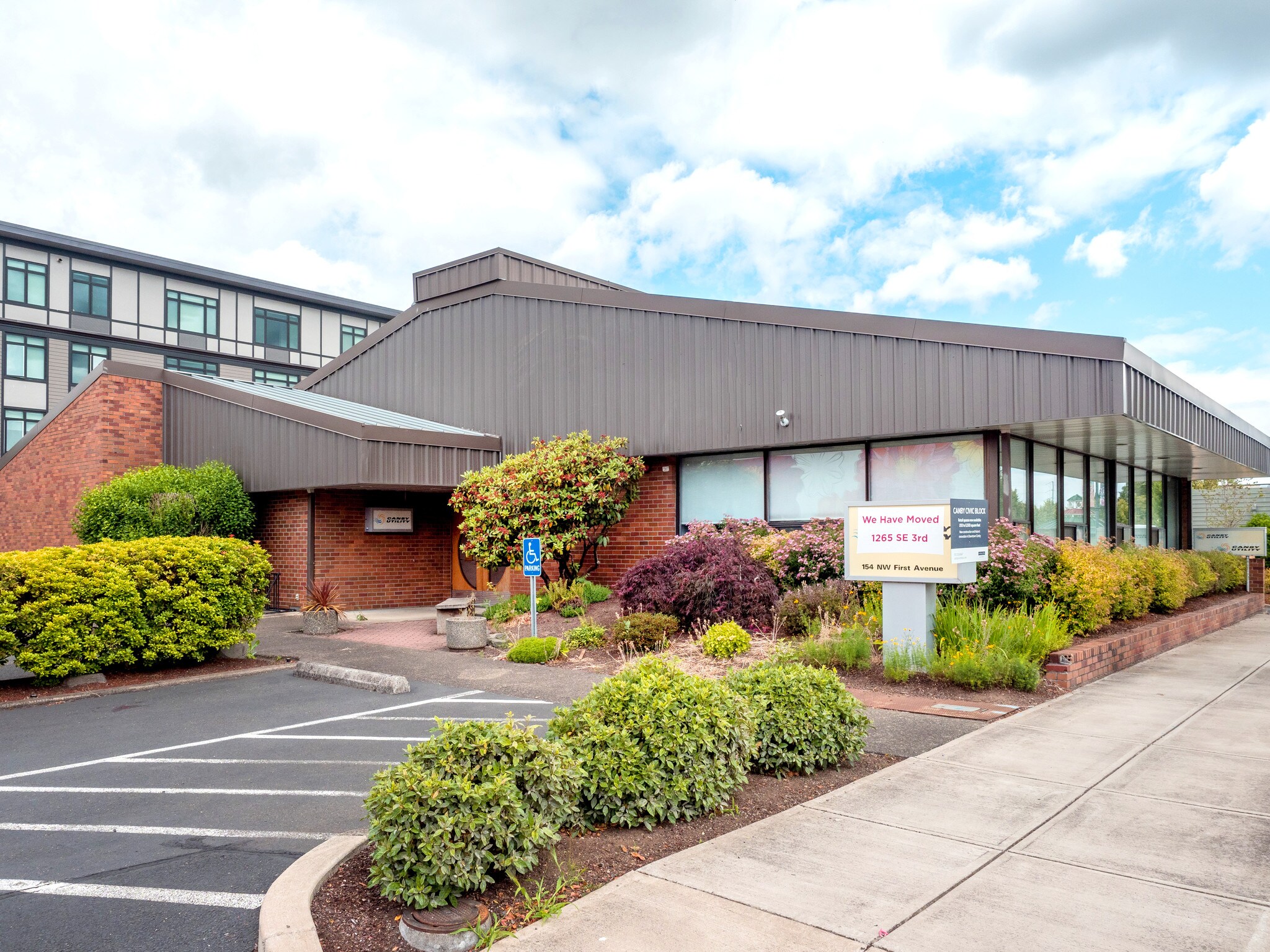 154 NW 1st Ave, Canby, OR for sale Building Photo- Image 1 of 1