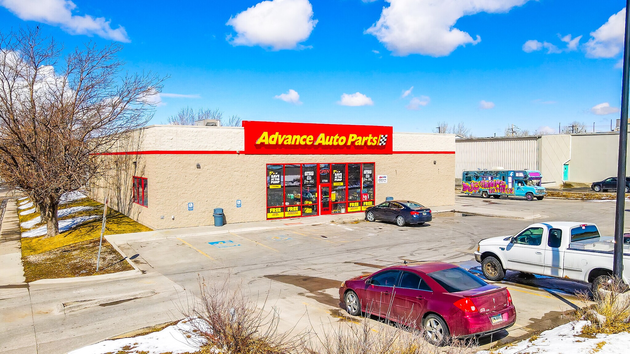 Advance Auto, Casper, WY for sale Primary Photo- Image 1 of 1