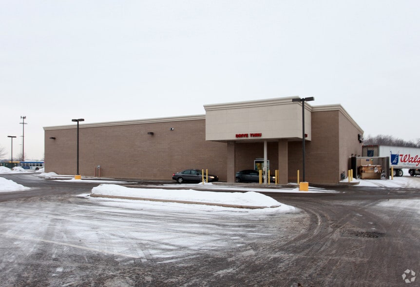 600 County Road 10 NE, Blaine, MN for sale - Building Photo - Image 2 of 2