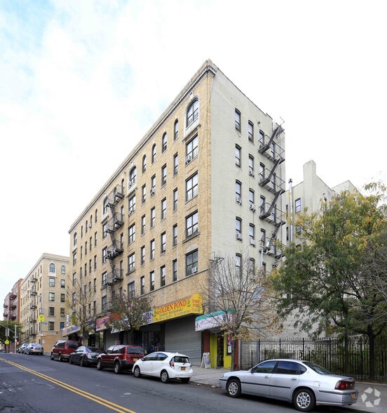 221-233 E 169th St, Bronx, NY for lease - Building Photo - Image 1 of 4