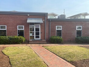 701 Lady St, Columbia, SC for lease Building Photo- Image 2 of 4