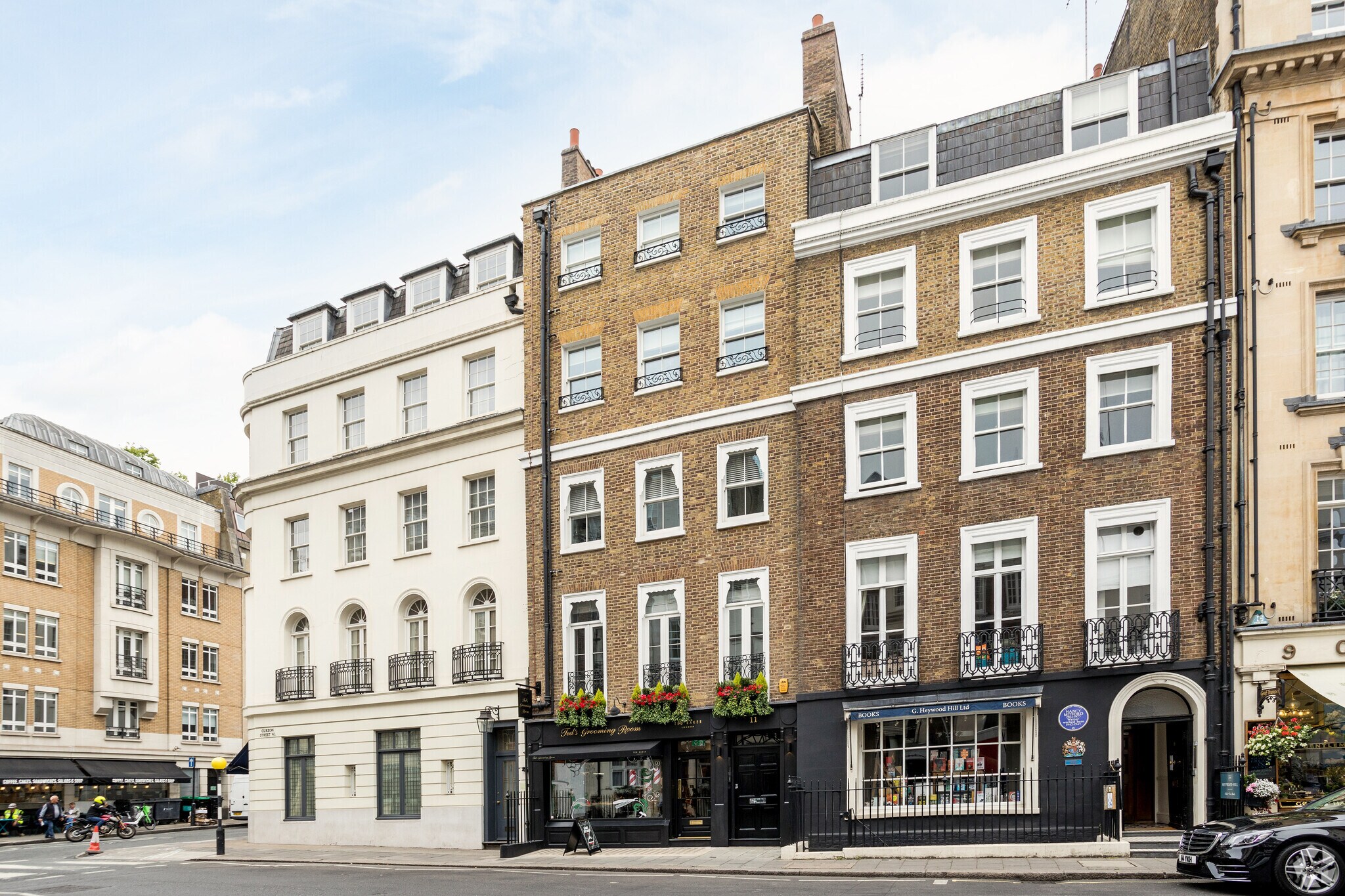 11 Curzon St, London for sale Primary Photo- Image 1 of 1
