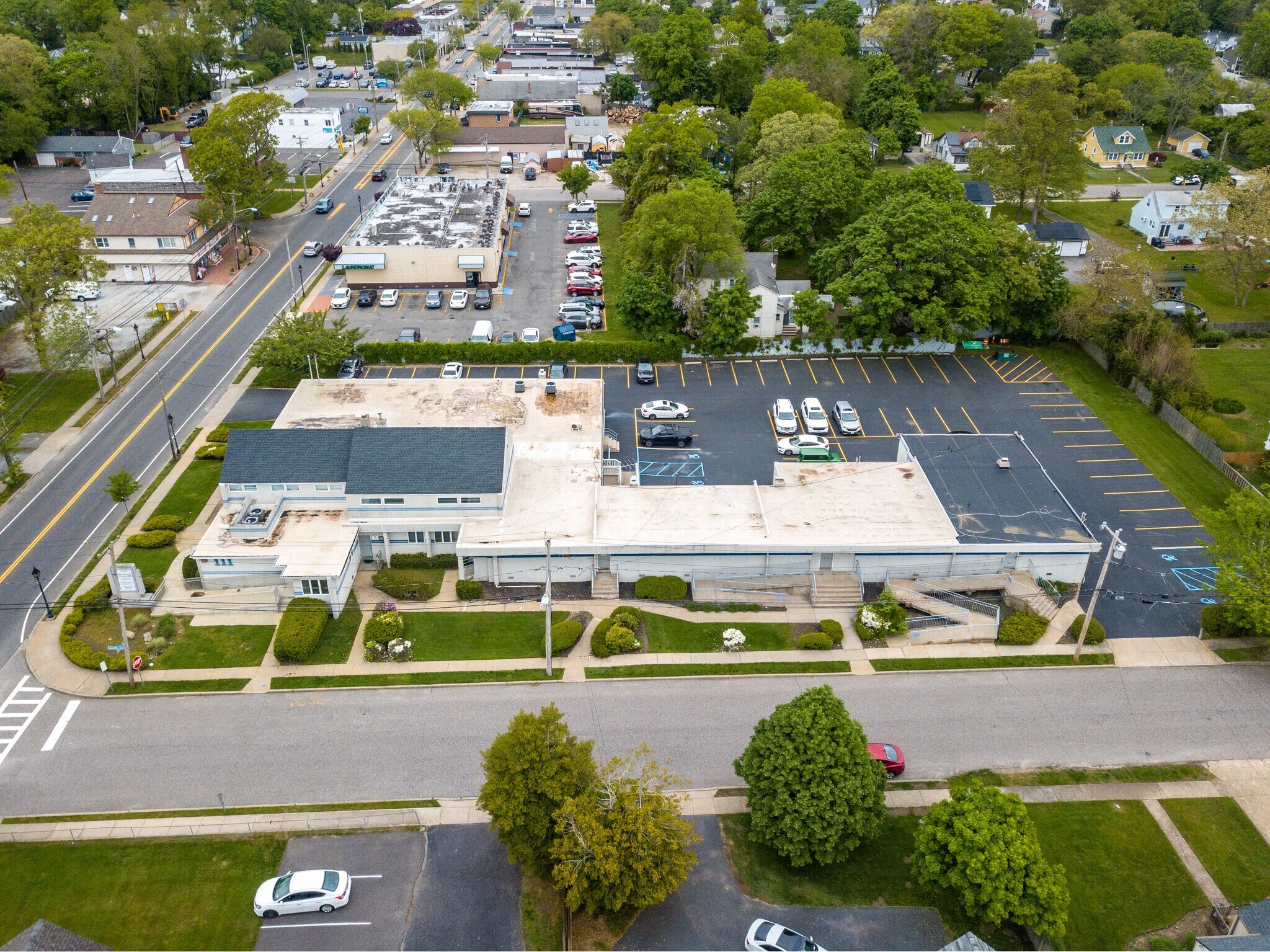 111 Carleton Ave, Islip Terrace, NY for sale Building Photo- Image 1 of 1