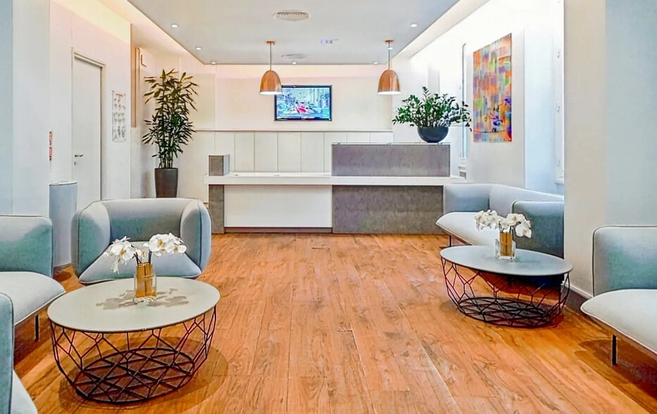 75 Boulevard Haussmann, Paris for lease - Lobby - Image 3 of 77